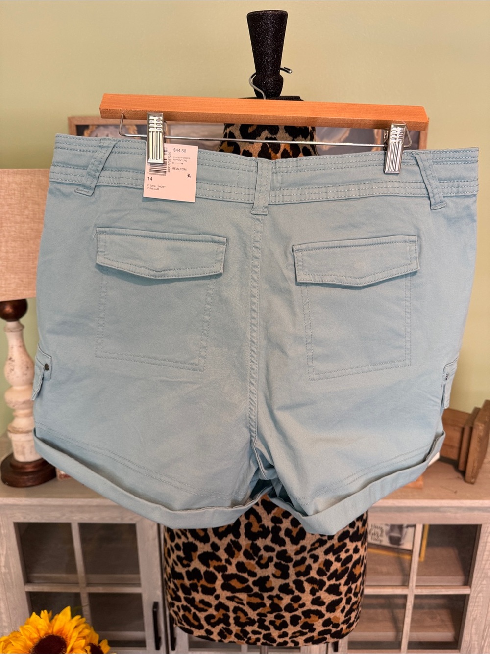 Women's SageGreen Cargo Drawstring Shorts NWT - Picture 3 of 7